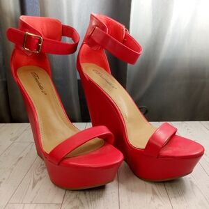 Vibrant Red Wedge Shoes with Glossy Finish